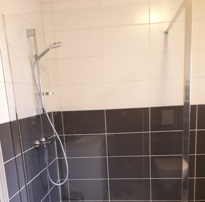 Grand gîte dans le Morvan - douche à l'italienne
