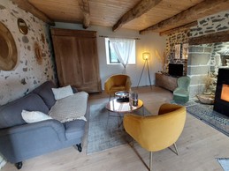 salon avec poele à granulés