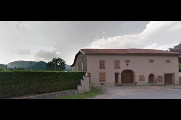 le ferme-accueil du "poil de chien"