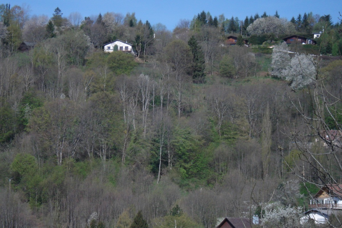 La propriété vue depuis le village