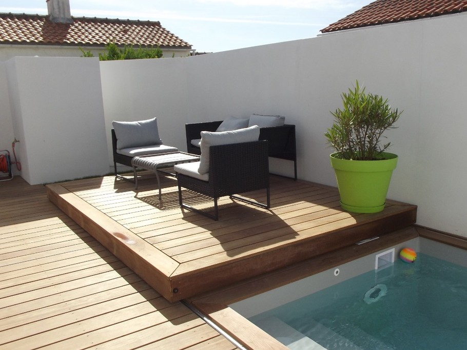 piscine recouvrable par la terrasse bois