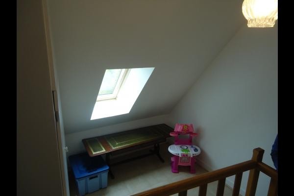 Gîte Chez Gabrielle Maison avec grande terrasse au coeur d'Auzances en Creuse limite Auvergne et Chaîne des Puys (UNESCO) mezzanine avec espace de jeux pour les enfants