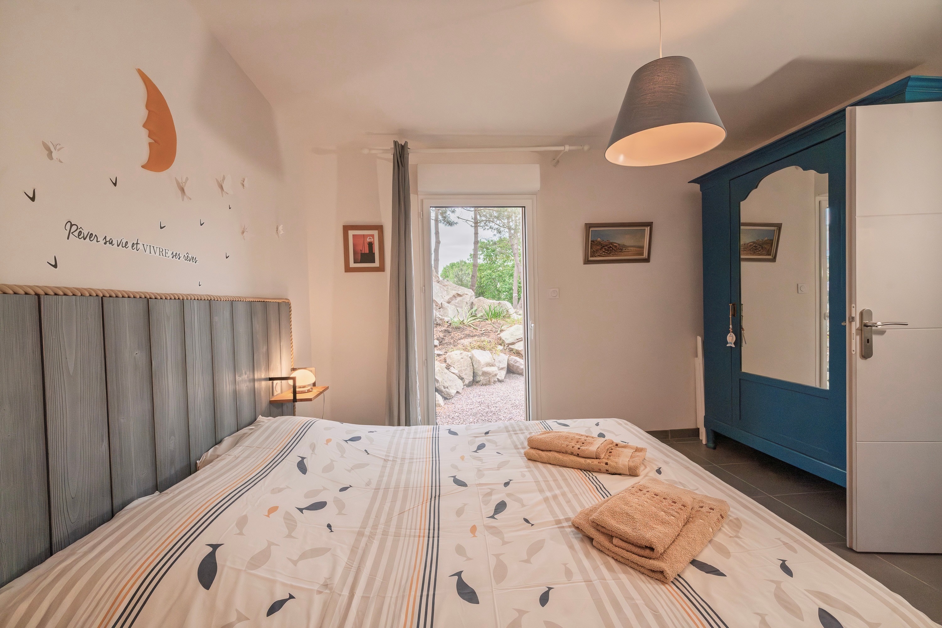 parents' bedroom, bed 160