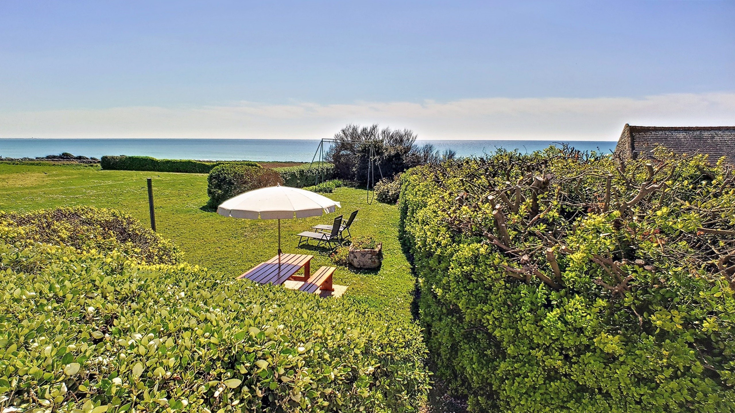 jardin partagé avec l'appartement du RDC