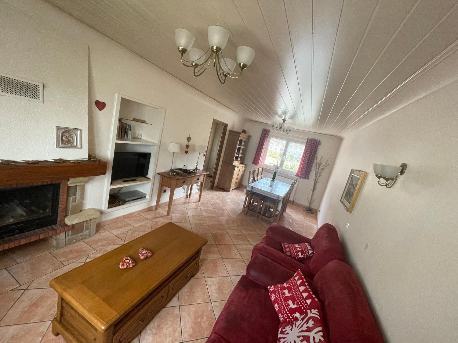 Living room - Gîte Le Sapin à Anould - Nature and mountain break for 4 people