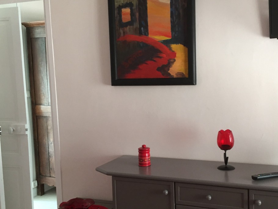 Pièce de repos pour regarder un film, ou faire la sieste, tranquille. Essayer, c est adopter !