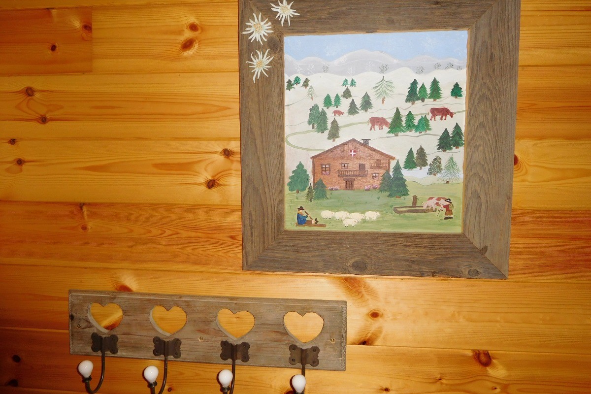 Gite "Chez Paul" - hameau en direction de la station de ski La Toussuire Les Sybelles en Savoie - détails déco