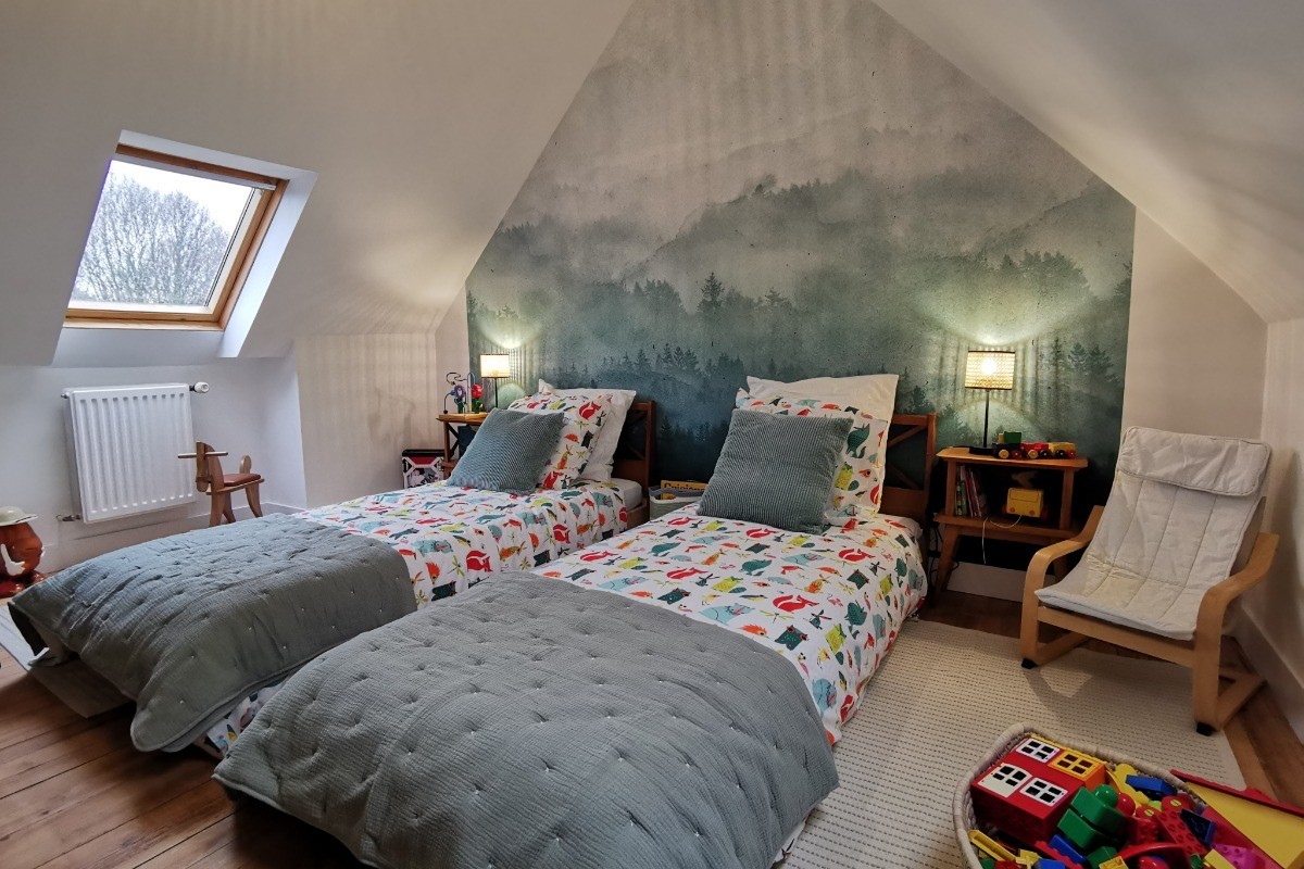 Chambre deux lits de 80 à l'étage, possibilité  de faire un grand lit