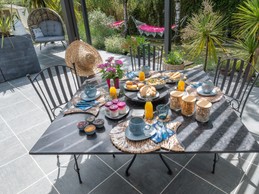 petit déjeuner en terrasse