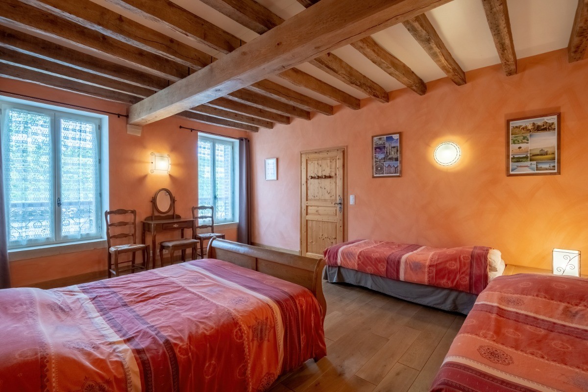 La chambre Orange Boisée pour 1 à 4 personnes