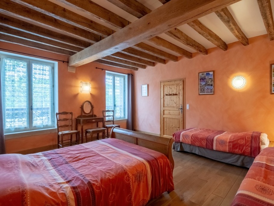 La chambre Orange Boisée pour 1 à 4 personnes