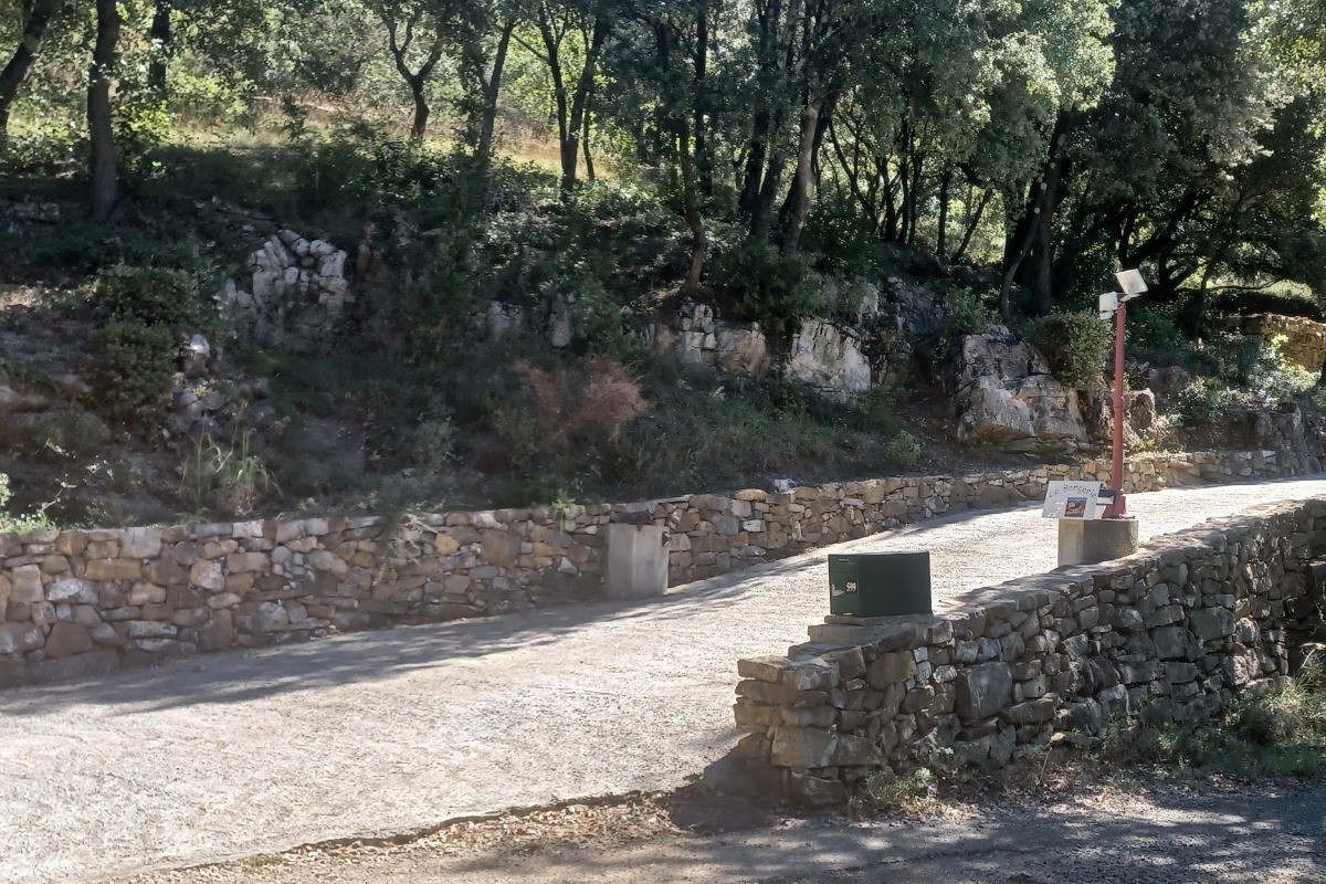 Chemin d'accés