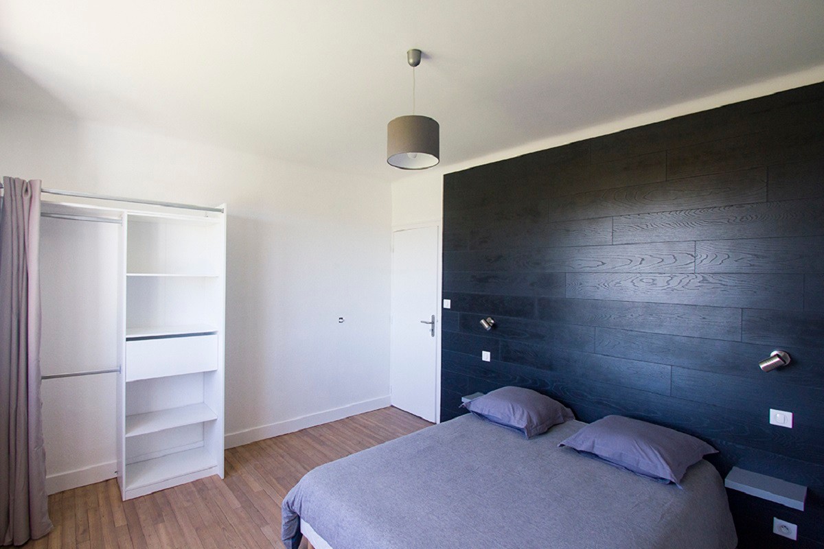 First floor: Bedroom 3 with double bed (140cm)