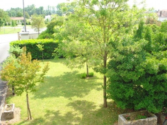 Vue (de l'étage) sur le jardin