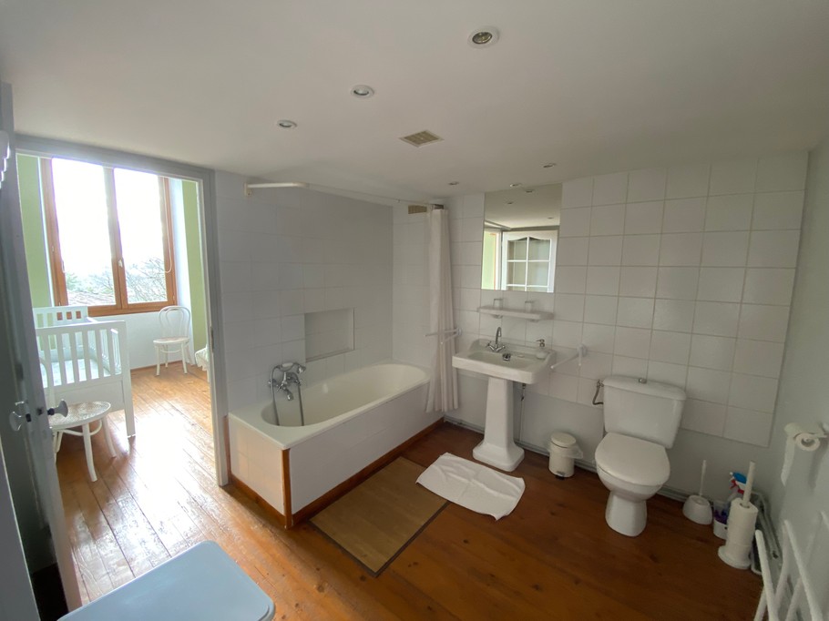 Domaine de Bernou - Gite de groupe 15 personnes près d'Agen