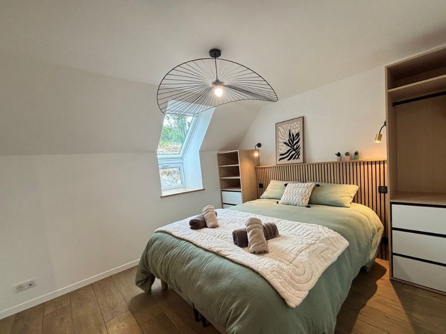 First master bedroom suite