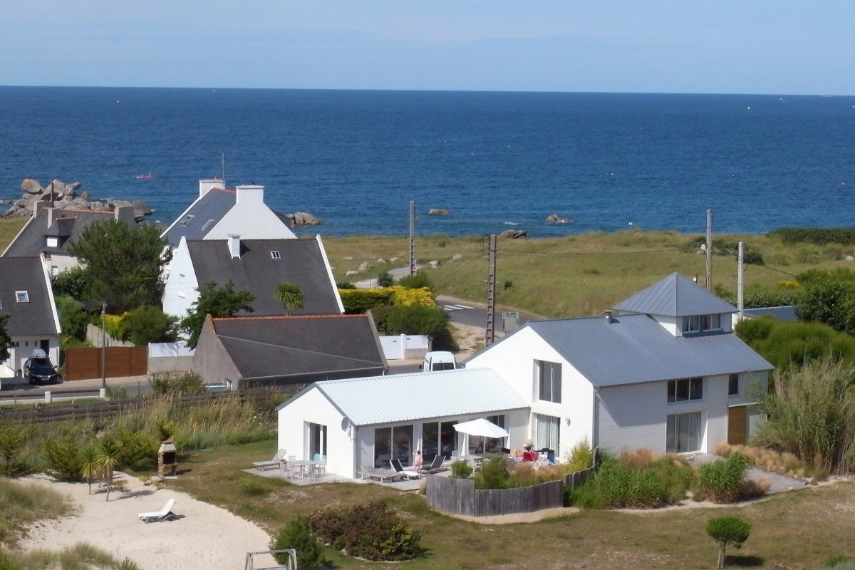 Vue de la villa des Dunes à Cléder