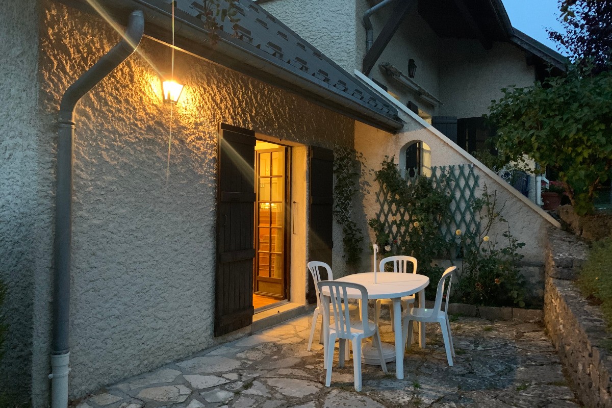 la terrasse le soir