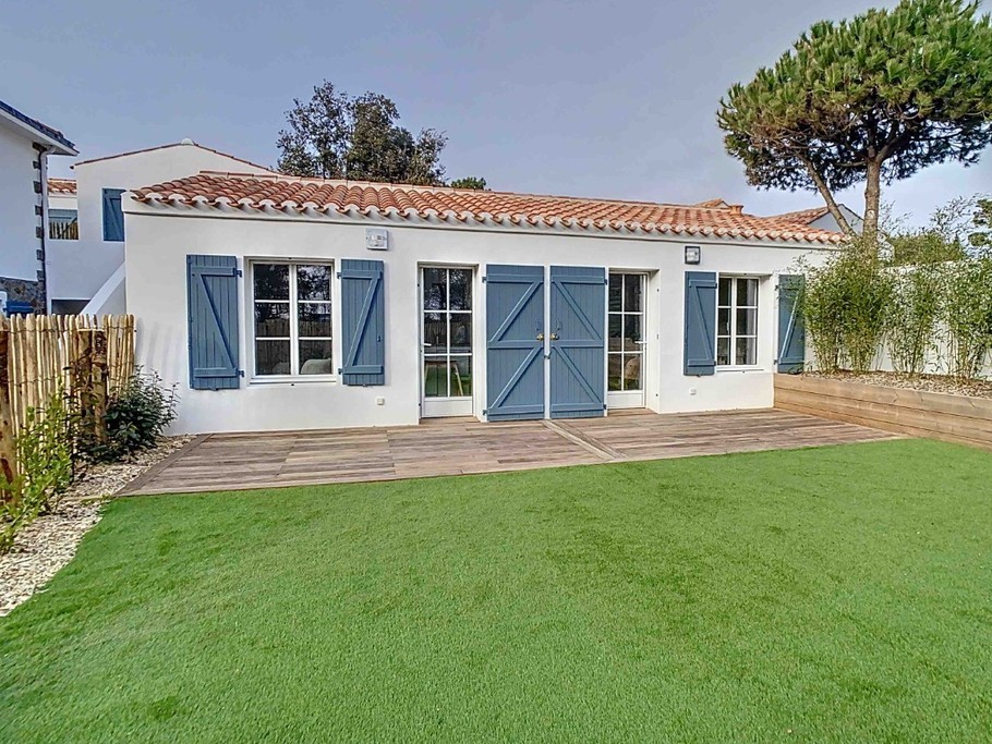 Jardin privatif et terrasse