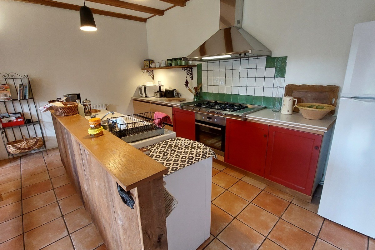 grande pièce cuisine - salle à manger