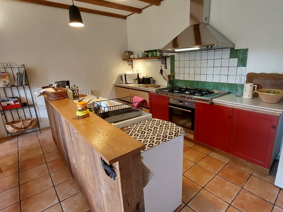 grande pièce cuisine - salle à manger