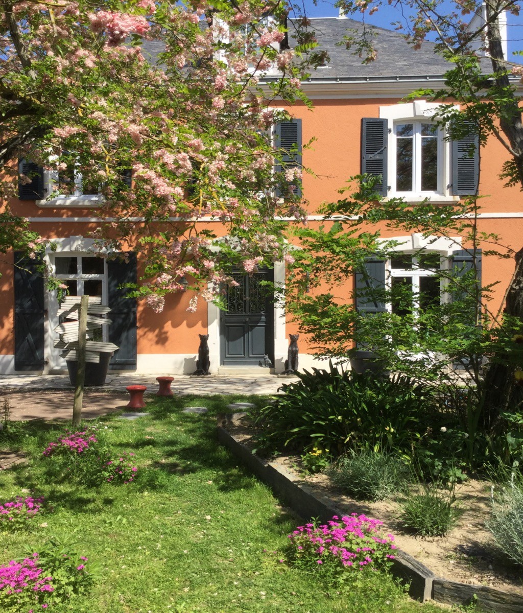 La petite châtelaine