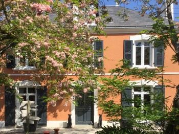 La petite châtelaine