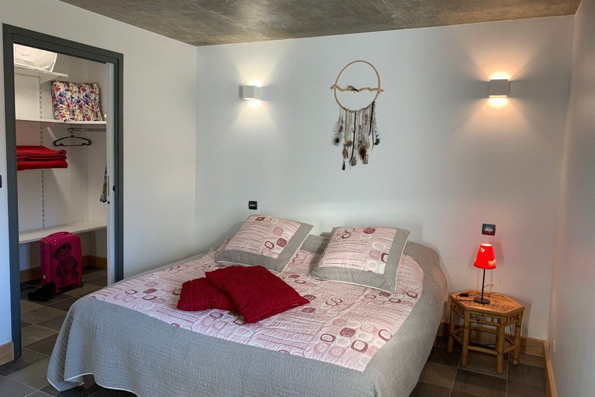 Chambre avec dressing et climatisation du Cocon