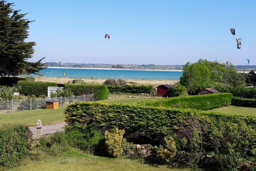 Vue face à la maison à marée haute