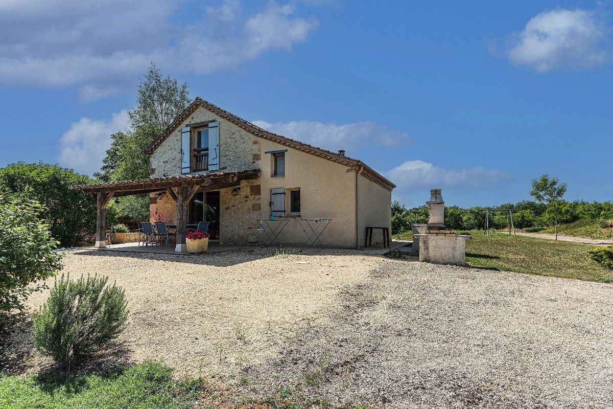 Gîte 6 personnes avec piscine et spa en Lot-et-Garonne