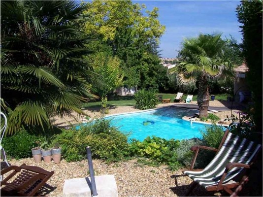 Jardin avec Piscine