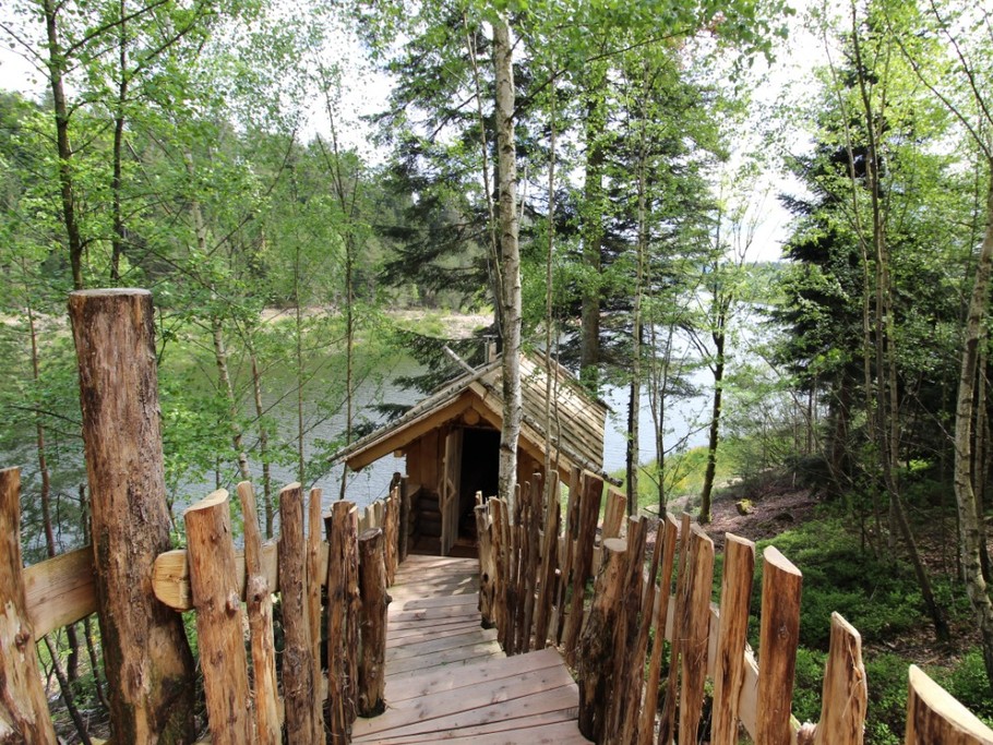 Fuste du Trappeur et son sauna au bord du lac - Les Cabanes du Lac de Pierre Percée