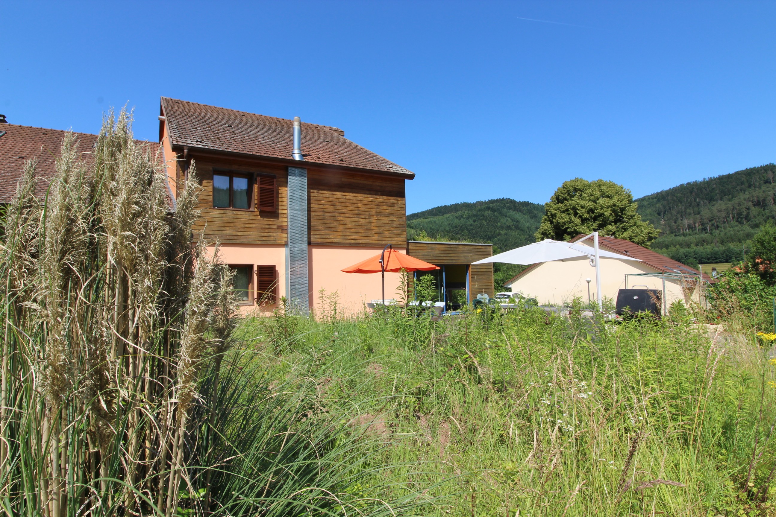 Ecogîte Saint-Prayel à Moyenmoutier – Gîte de groupe avec piscine, sauna, jeux