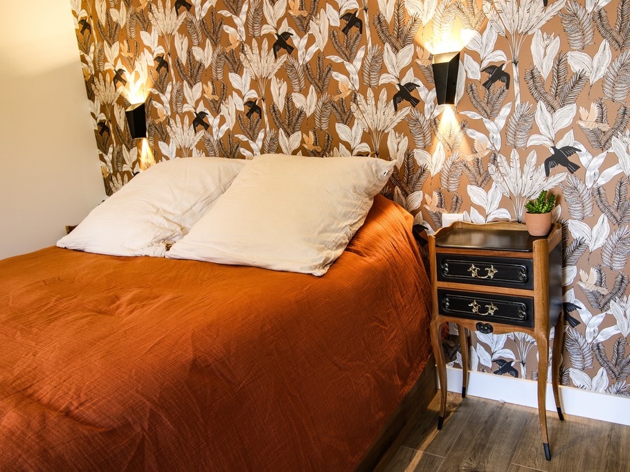 Chambre 1 - 1 lit 140 cm avec TV