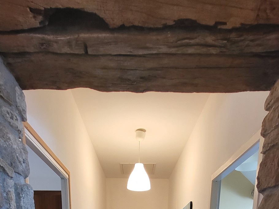 Airlock to bedrooms