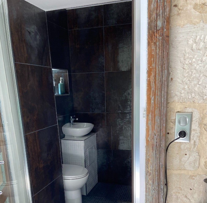 Accès douche à l'italienne