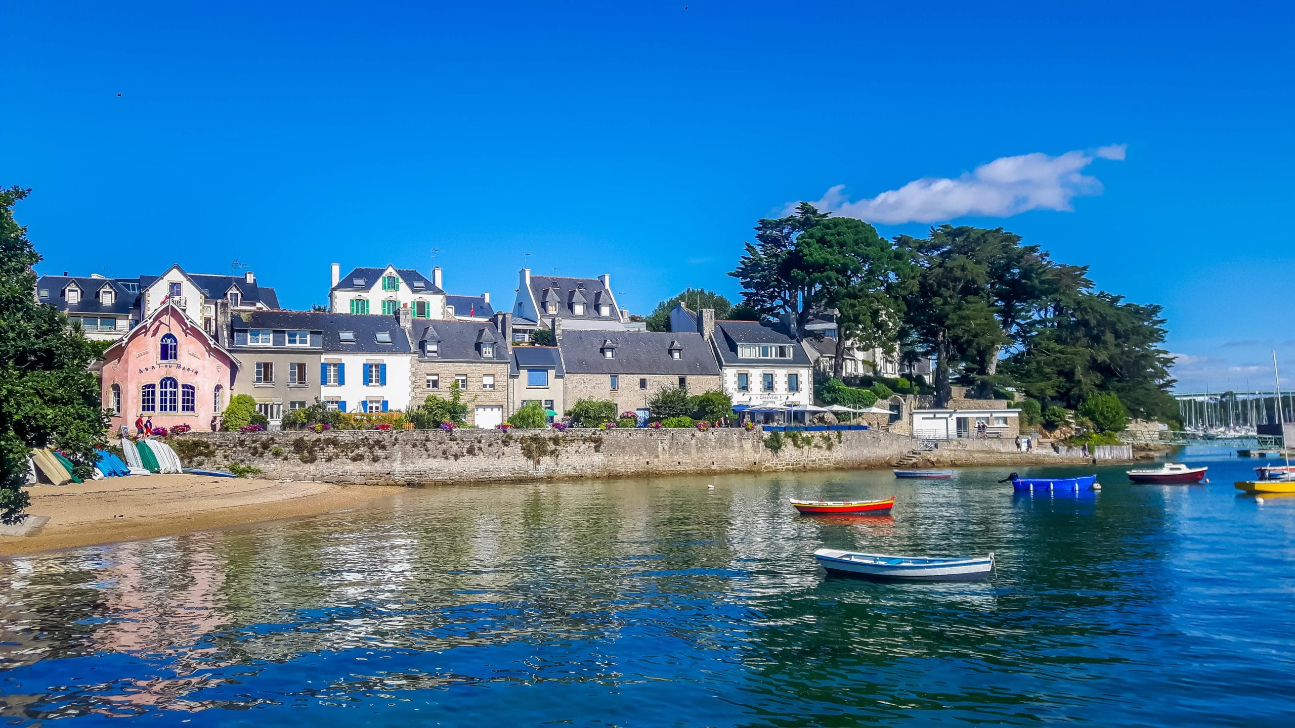 Le port de Ste Marine
