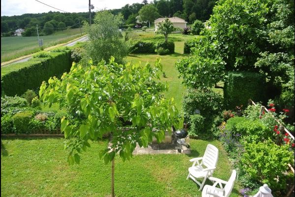 Le jardin - Gîte la Boisse - Rancogne