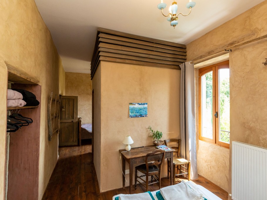 Chambre familiale Khonsou, 1 lit 160 (ou 2 x 80) et 1 lit superposé (2 × 90)