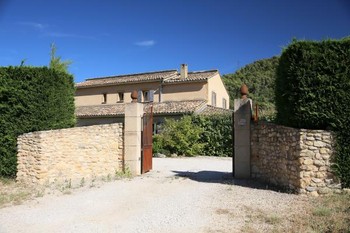 Entrée avec portail automatique