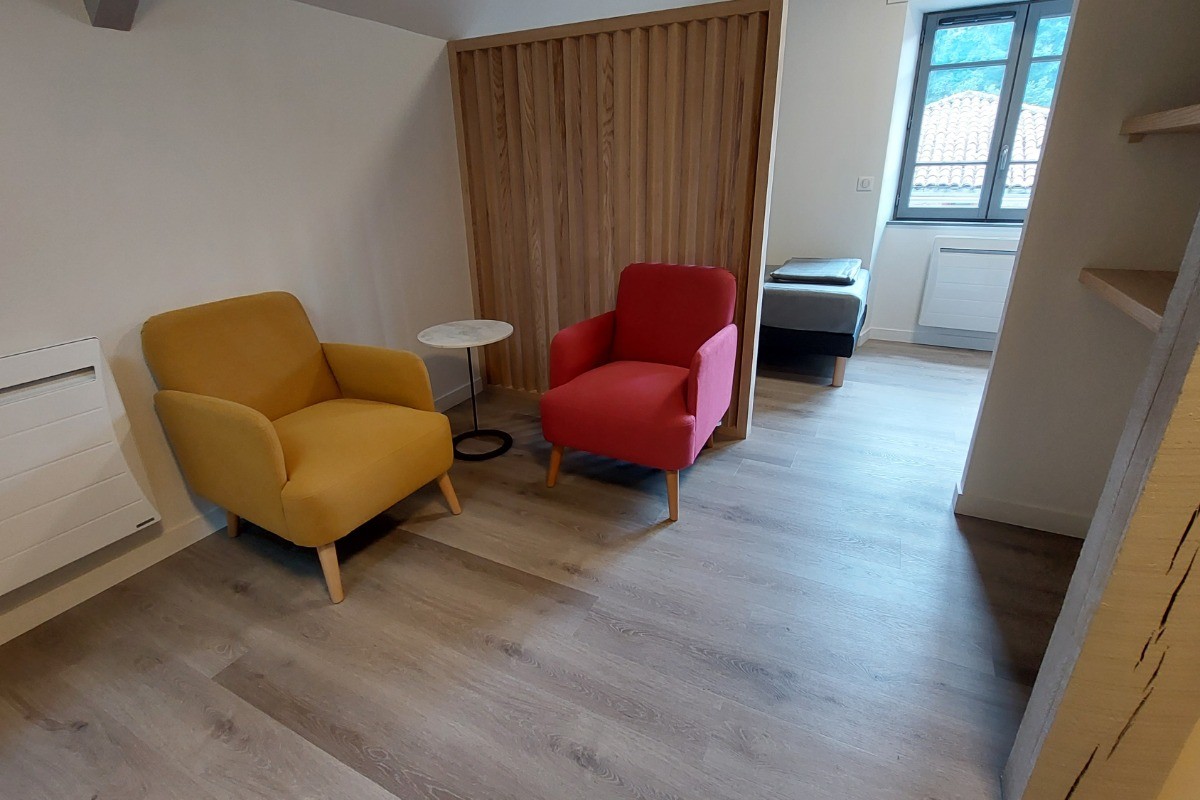 Suite "les cordonniers" 3 lits 90*190 + 1 salon + 1 salle d'eau