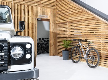 Local à vélo fermé à disposition - Studio Le Cristal