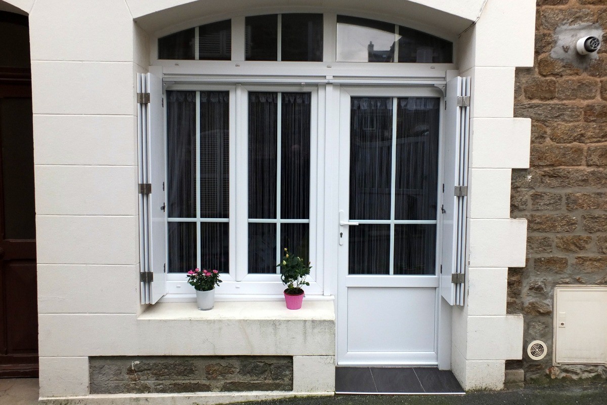 façade Rue tranquille