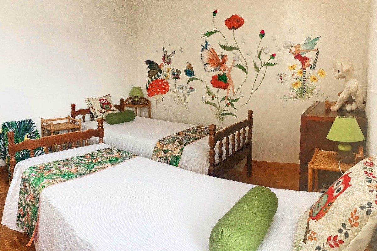 Chambre avec 2 lits 90cm