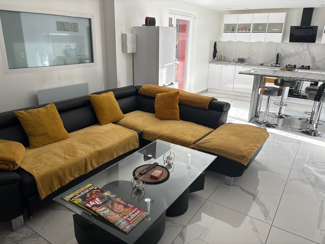 Salon : canapé convertible