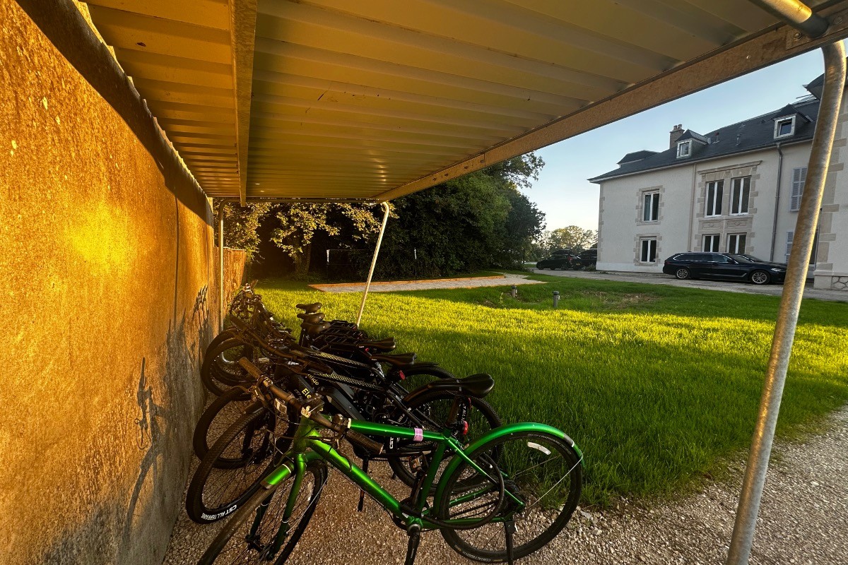 Bicyclettes électriques à 24.99 Euro par jour