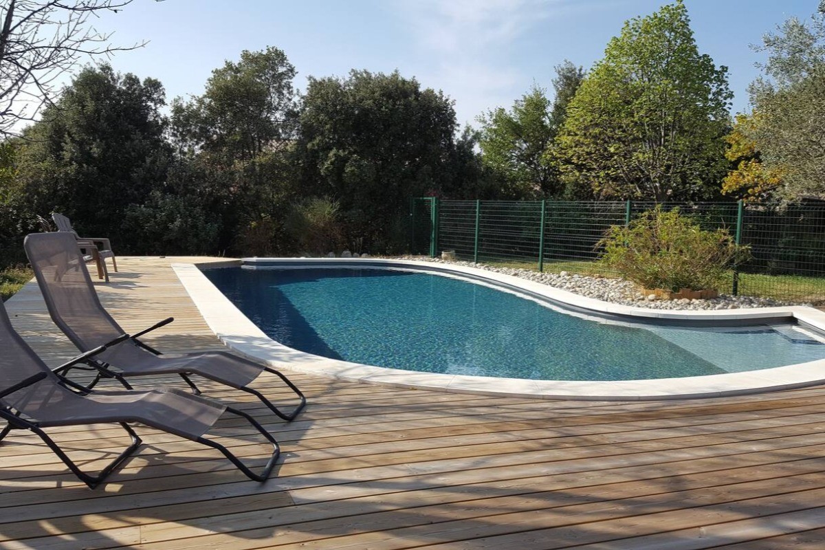 Les Lavandins - Piscine