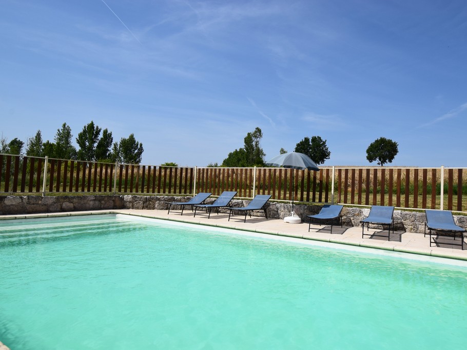 Piscine partagée