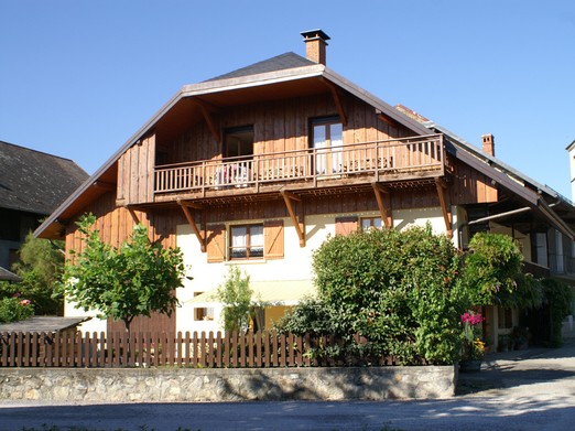 Location Gîte YV et CO ; 5/7 pers. Châteauneuf entre Albertville et Chambéry (Savoie Mont Blanc)