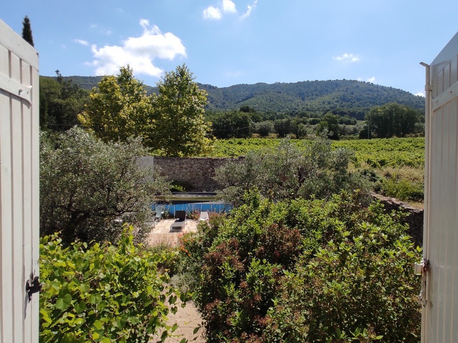 Domaine du Chêne Vert - Gîte La Bergerie - Vue depuis la chambre